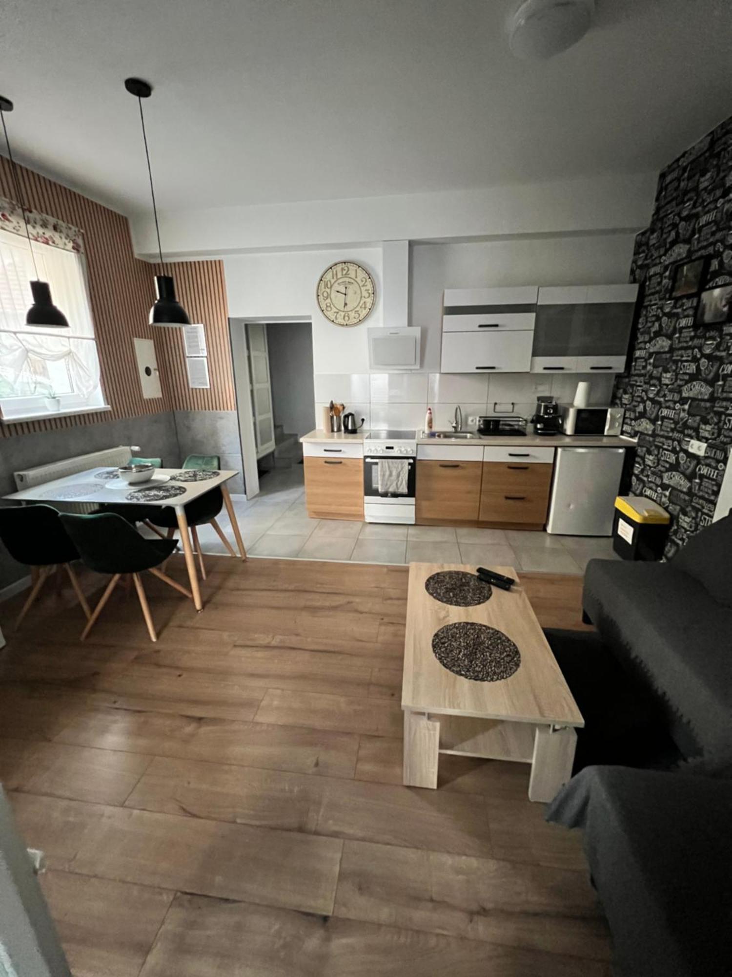 Apartamenty Cieplicka 20A Jelenia Góra Kültér fotó