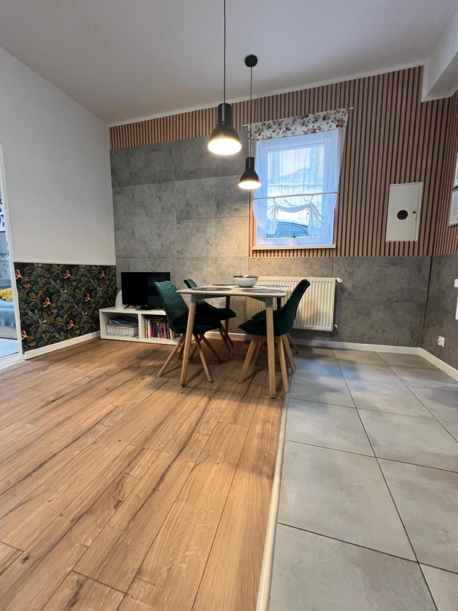 Apartamenty Cieplicka 20A Jelenia Góra Kültér fotó